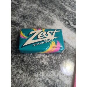 Vintage 1988 Original Zest Deodorant Bar Soap Zestfully Clean 5oz  NOS